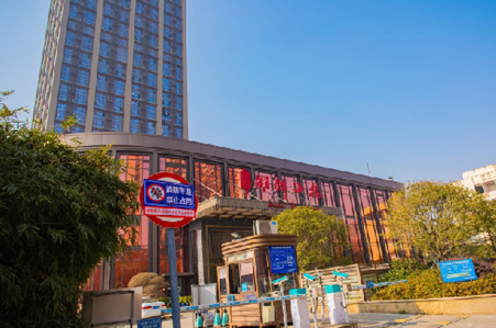 天悦尚景汉黄路湖锦酒楼